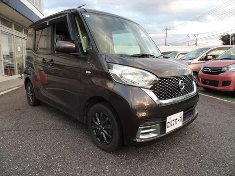 Nissan Dayz Roox