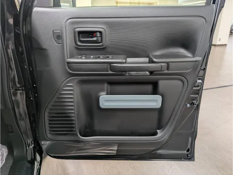 Suzuki Spacia Base