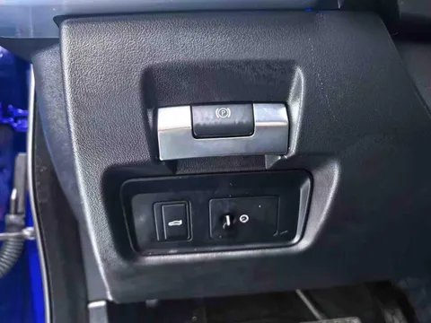 Jaguar XEL