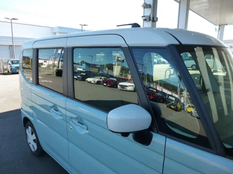Suzuki Spacia