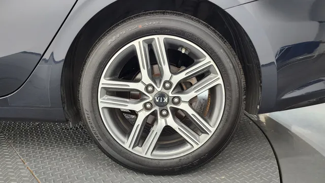 Kia Cerato (K3)