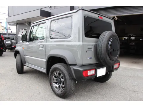 Suzuki Jimny Sierra