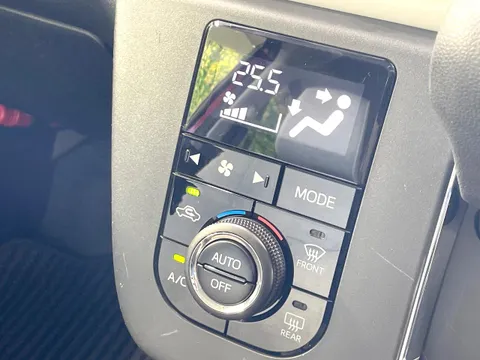 Daihatsu Mira Tocot