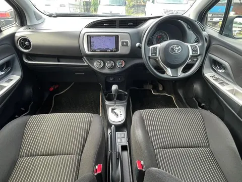 Toyota Yaris (Vitz)