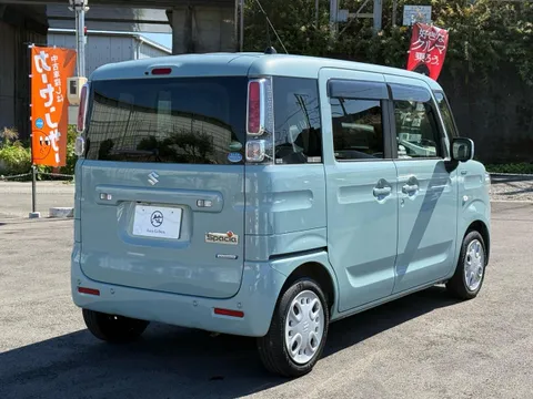 Suzuki Spacia