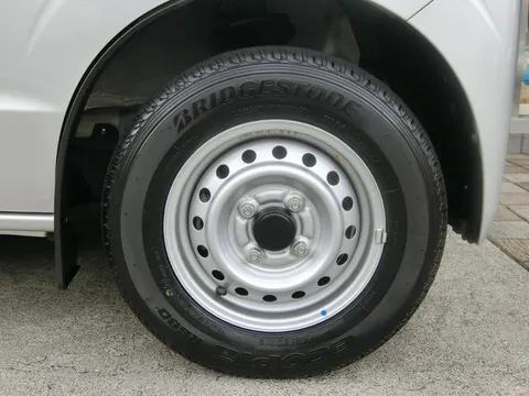Nissan Clipper