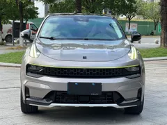 Lynk & Co 05
