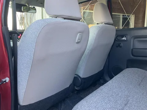 Daihatsu Mira Tocot