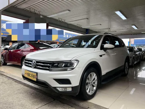 Volkswagen Tiguan L