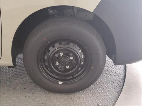 Nissan Vanette