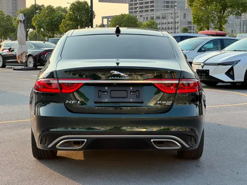 Jaguar XFL