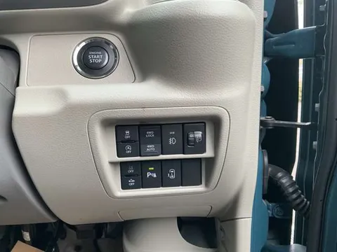Nissan Clipper Rio