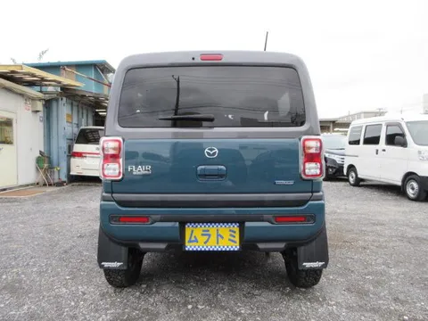 Mazda Flair Crossover
