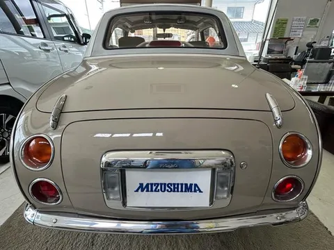 Nissan Figaro