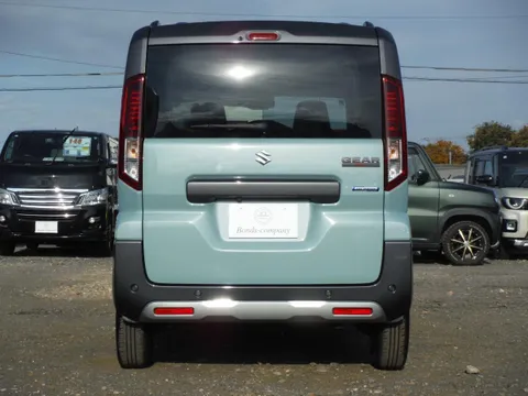 Suzuki Spacia