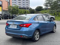 Chery Arrizo 5