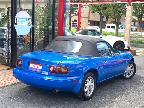 Mazda Eunos Roadster
