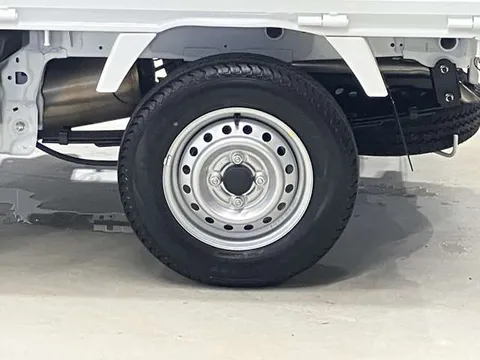 Nissan Clipper Truck