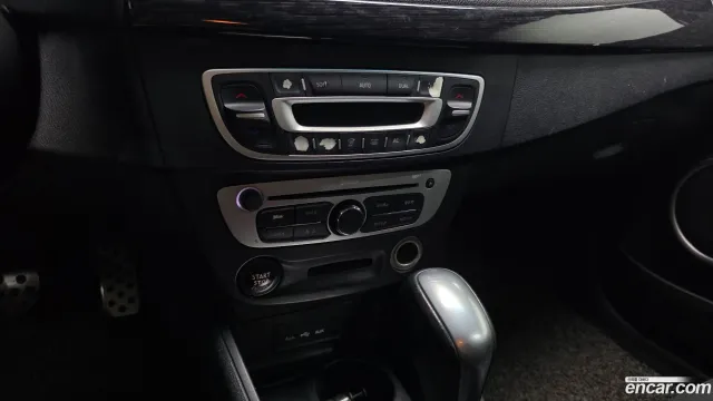Renault SM3