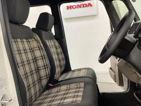 Honda N-BOX Joy