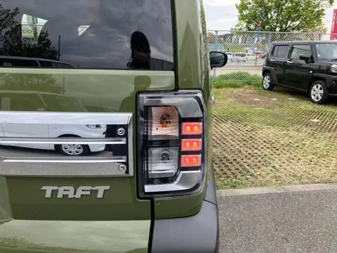 Daihatsu Taft