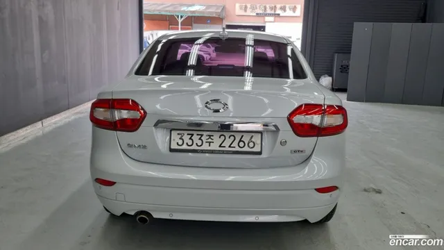 Renault SM3