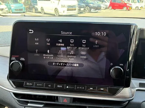 Nissan Note Aura