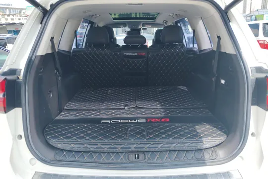 Roewe RX8