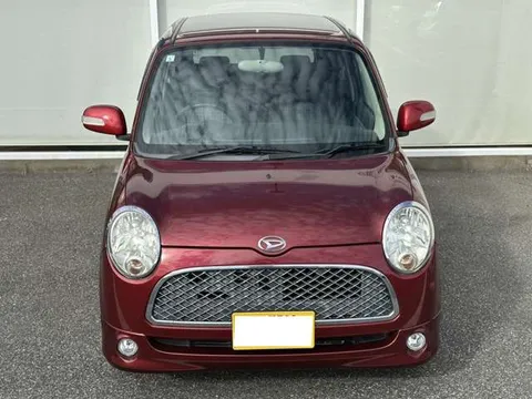 Daihatsu Mira Gino