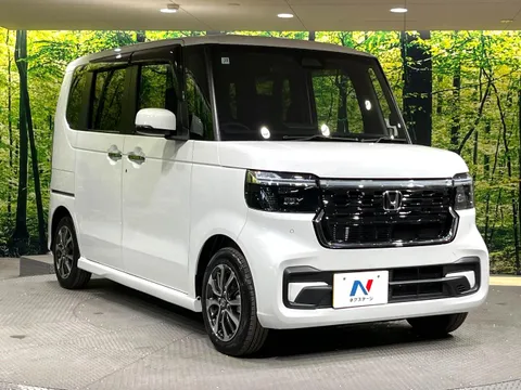 Honda N-BOX Custom