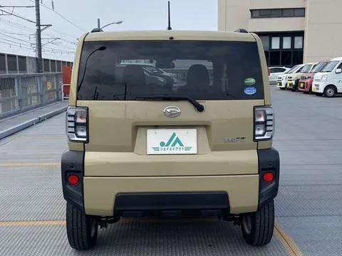 Daihatsu Taft