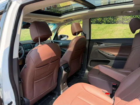 Buick GL6