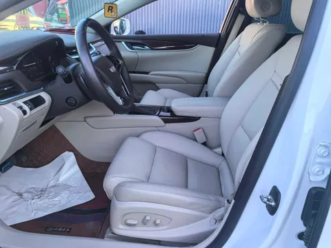Cadillac XTS