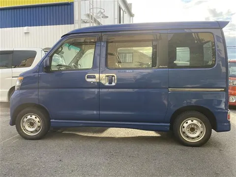 Daihatsu Atrai Wagon