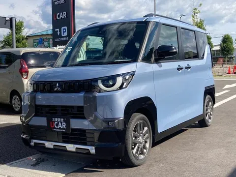 Mitsubishi Delica Mini