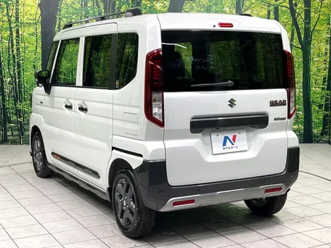 Suzuki Spacia Gear