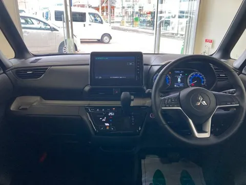 Mitsubishi Delica Mini