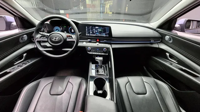 Hyundai Elantra (Avante)