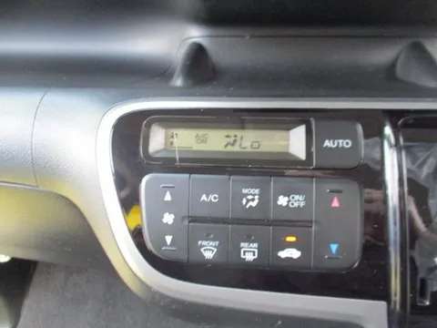 Honda N-BOX Plus Custom