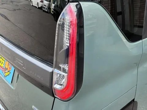 Mitsubishi Delica Mini