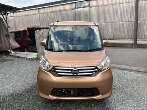 Nissan Dayz Roox
