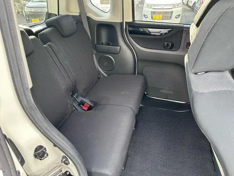 Honda N-BOX Plus Custom