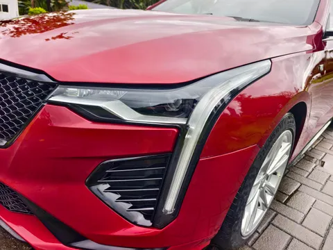 Cadillac CT4
