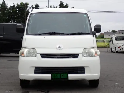 Toyota TownAce Van