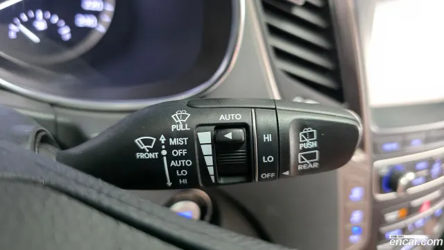 Hyundai Grand Santa Fe (Maxcruz)
