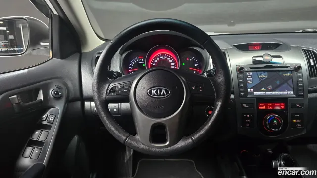 Kia Cerato (Forte)