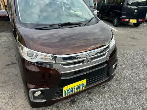 Mitsubishi eK Custom