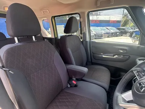 Mitsubishi eK X Space