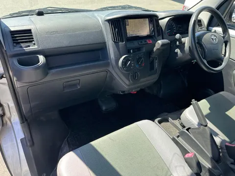 Toyota TownAce Van