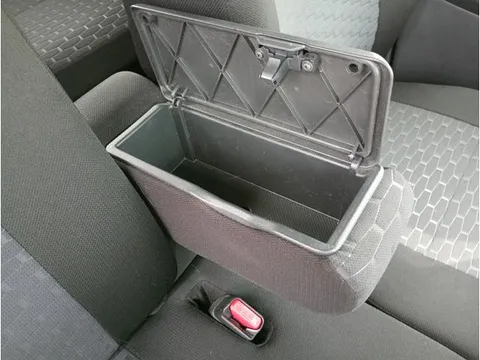Toyota Pixis Mega